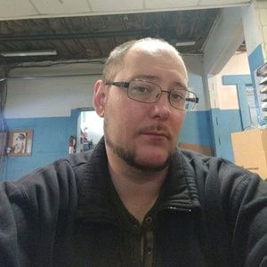 Meet your Posher, Corey